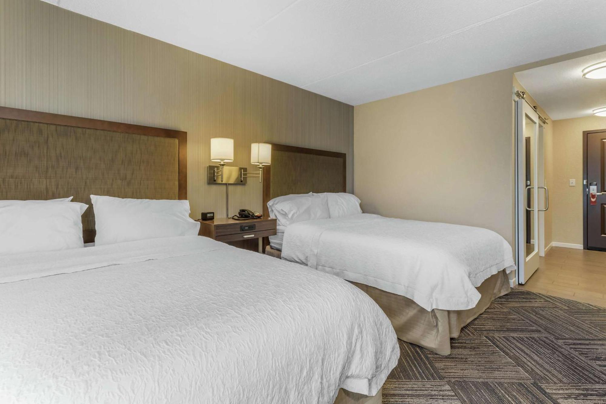 Hotel Hampton Bay Downtown Green Bay